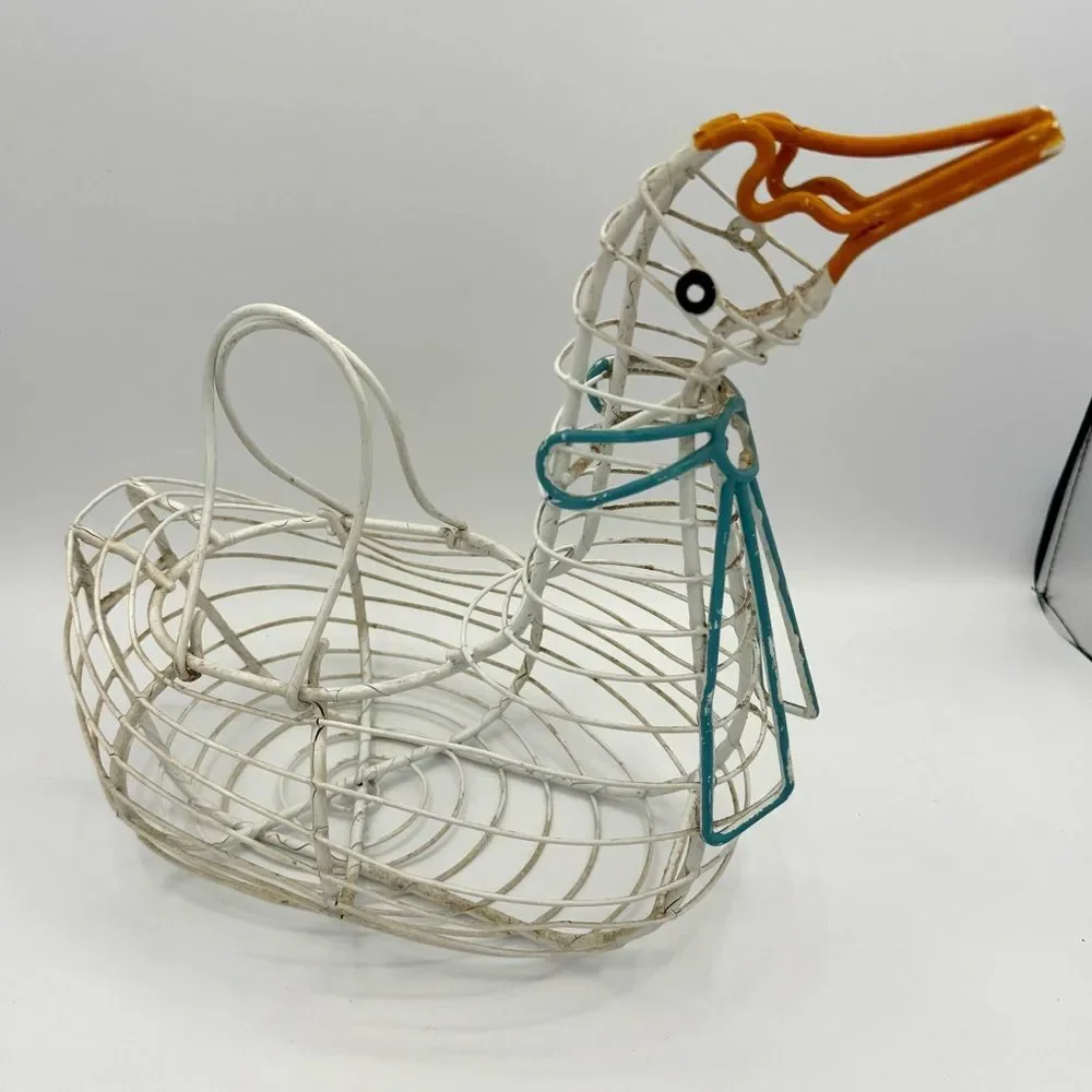 Vintage Rare 1960’s Wire Duck Egg Kitchen Catch All Basket With Handles